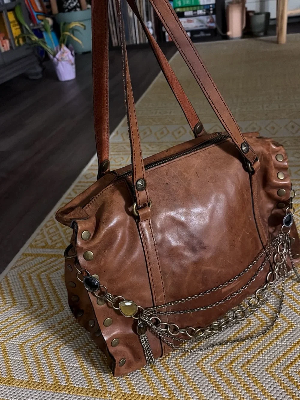 Patricia Nash brown leather shoulder bag